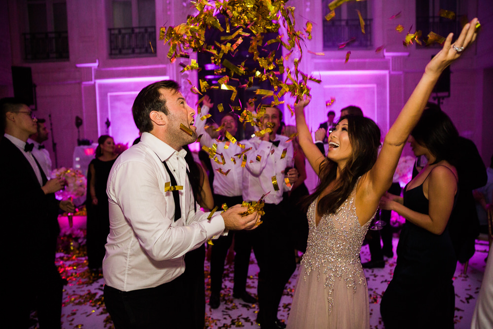 Bride and groom dancing at wedding party planned by Sumptuous Events Paris