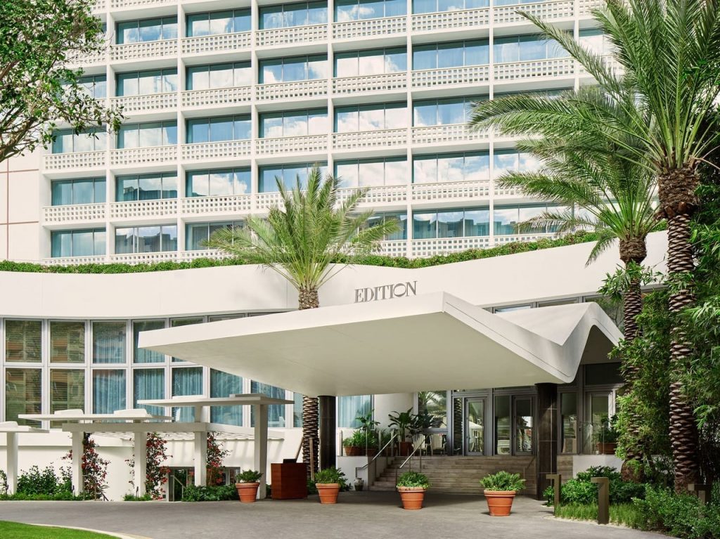https://sumptuous-events-staging.kodyo.ai/venue/the-edition-hotel-miami/